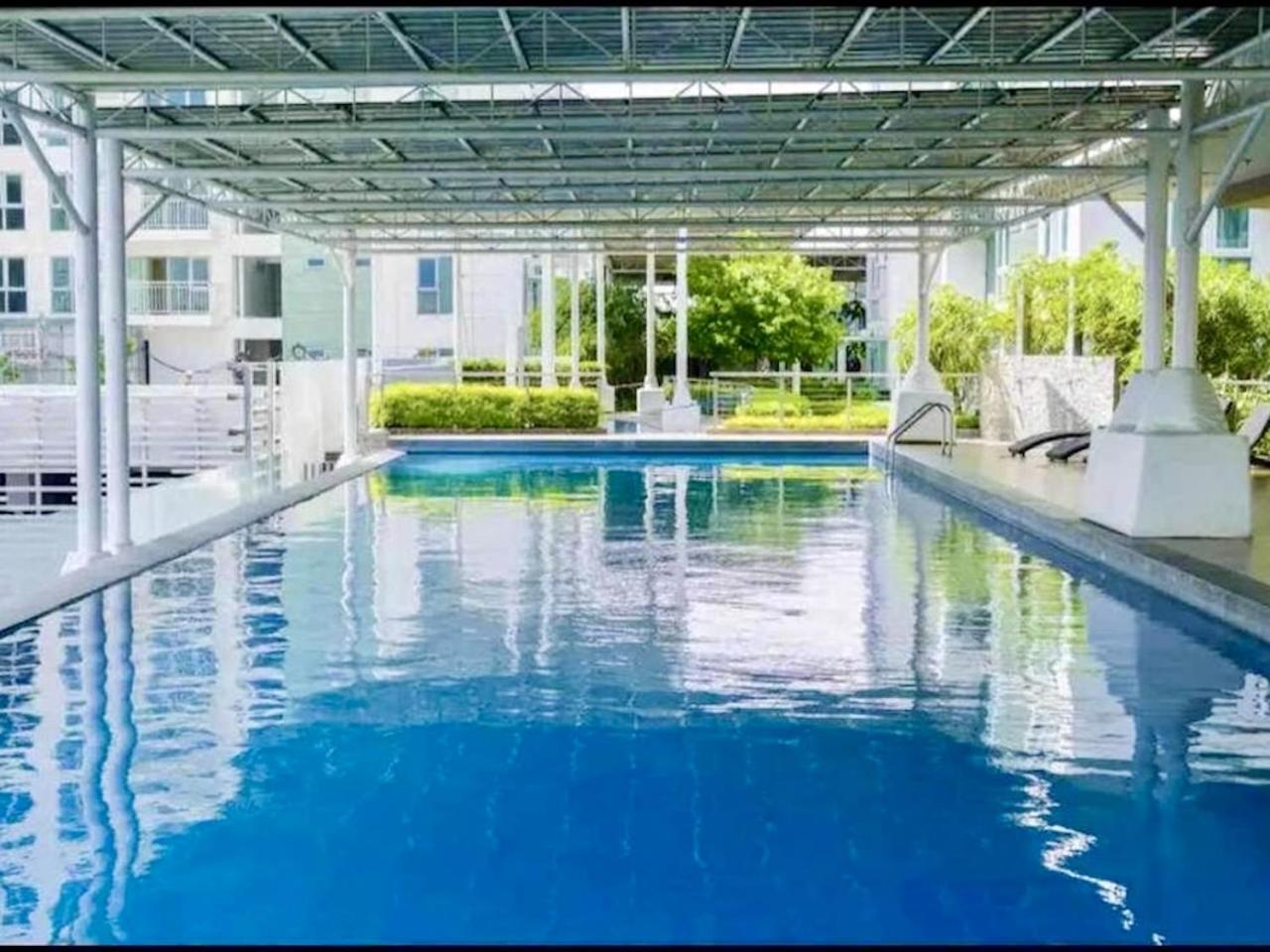 Abreeza Studio Suite 2321 - Pool, Wifi, City View, Washer, Ac, Netflix, Mall ダバオ　シティ エクステリア 写真