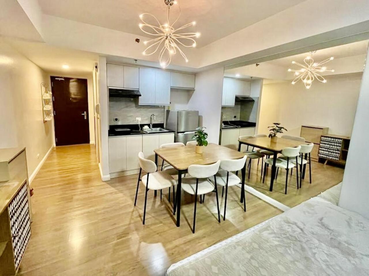 Abreeza Studio Suite 2321 - Pool, Wifi, City View, Washer, Ac, Netflix, Mall ダバオ　シティ エクステリア 写真