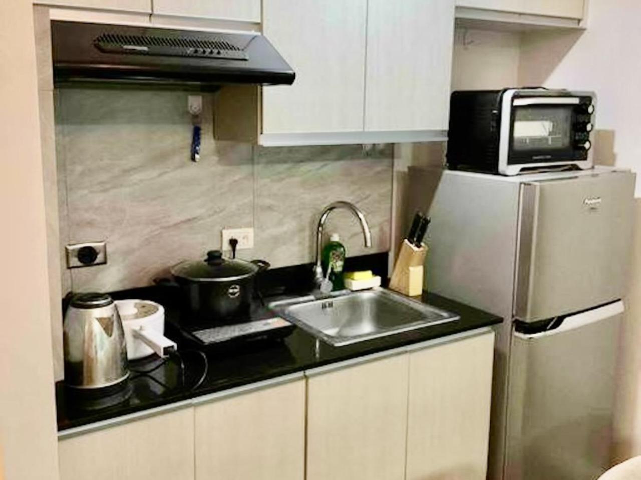 Abreeza Studio Suite 2321 - Pool, Wifi, City View, Washer, Ac, Netflix, Mall ダバオ　シティ エクステリア 写真